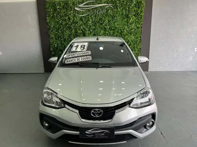 Carro Toyota Etios Sedan 2018 X 1.5 (Aut) (Flex)