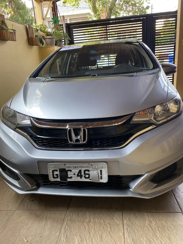 Carro Honda Fit 2018 1.5 16v Personal CVT (Flex)