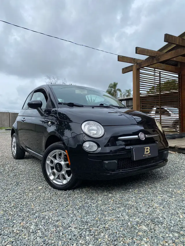 Carro Fiat 500 2012 500 Coupe Gucci/Flex 1.4 Aut.