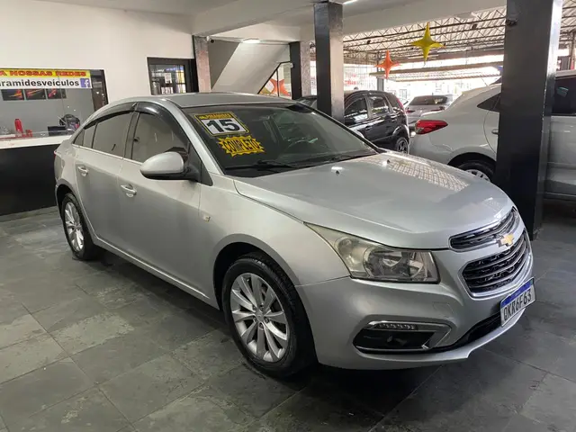 Carro Chevrolet Cruze 2015 LT 1.8 16V Ecotec (Flex)