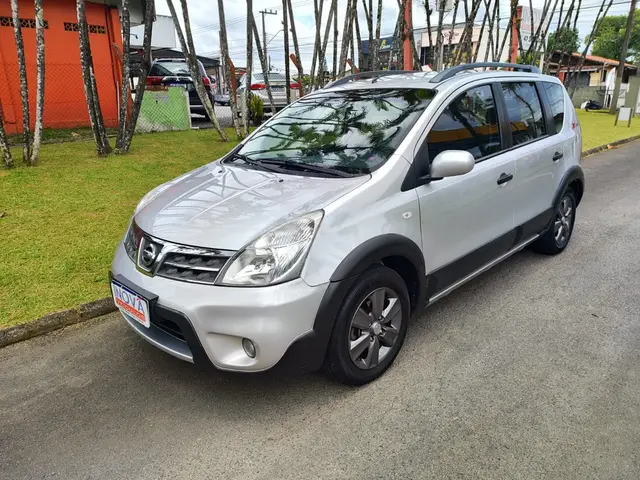 Carro Nissan Livina 2012 X-Gear SL 1.8 16V (flex) (aut)