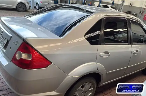 Carro Ford Fiesta Sedan 2008 1.6 (Flex)