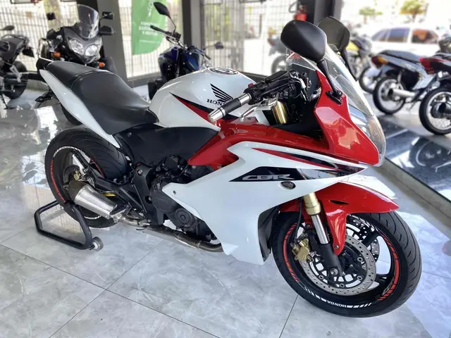 Moto Honda CBR 600 2012 F (Standard)