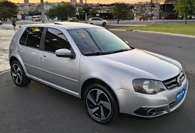 Carro Volkswagen Golf 2013 Sportline 1.6 (Flex)