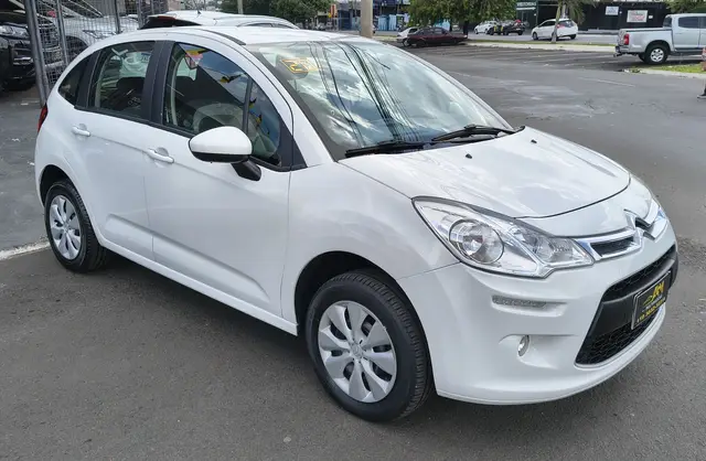 Carro Citroën C3 2020 Attraction 1.2 12V (Flex)