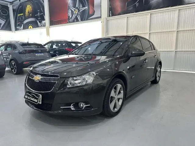 Carro Chevrolet Cruze Sport6 2013 LT 1.8 16V Ecotec (Flex)