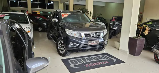 Carro Nissan Frontier 2019 2.3 TD CD LE 4x4 (Aut)
