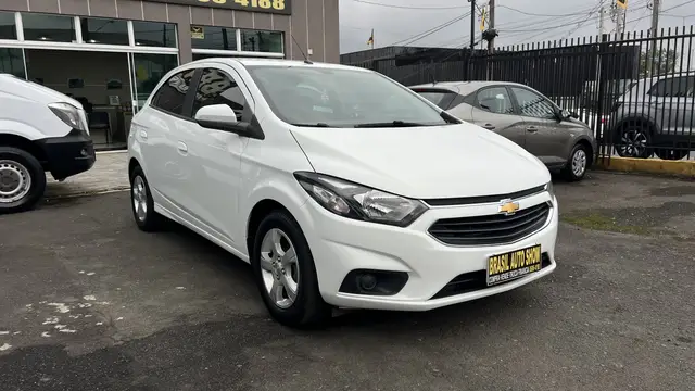 Carro Chevrolet Onix 2019 1.4 LT SPE/4