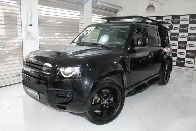 Carro Land Rover Defender 2022 Onçafari 110 2.0 SI4 (Aut)