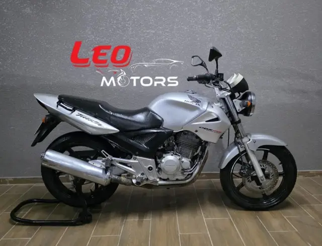 Moto Honda CBX 250 2005 Twister