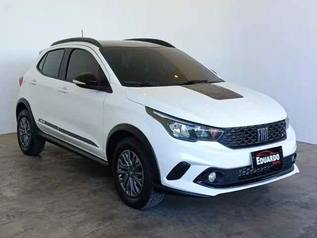Carro Fiat Argo 2022 Trekking 1.3 (Flex)
