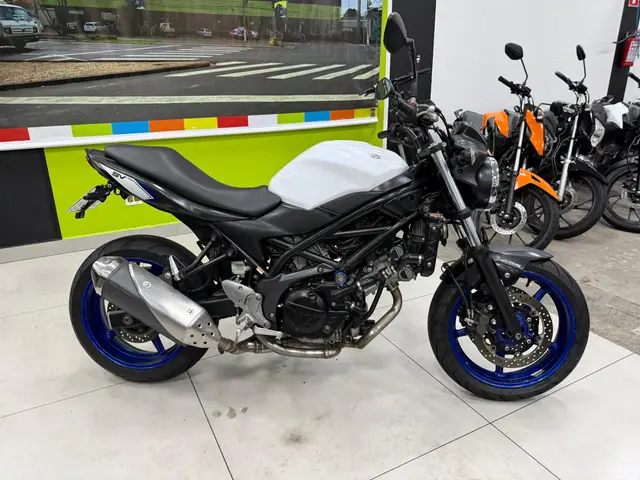 Moto Suzuki SV 650 2018 SV650