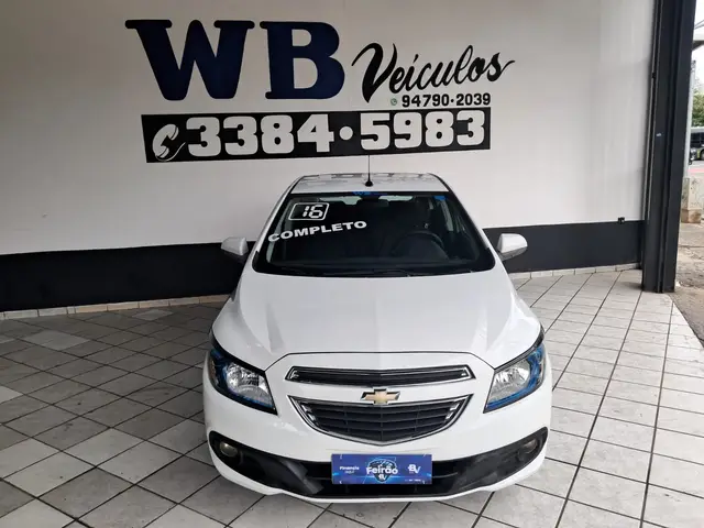 Carro Chevrolet Onix 2016 1.4 LT SPE/4