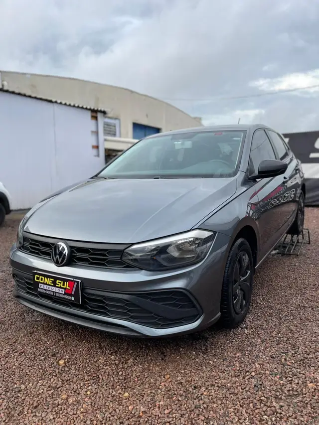 Carro Volkswagen Polo 2023 Track 1.0 Flex 12V 5p