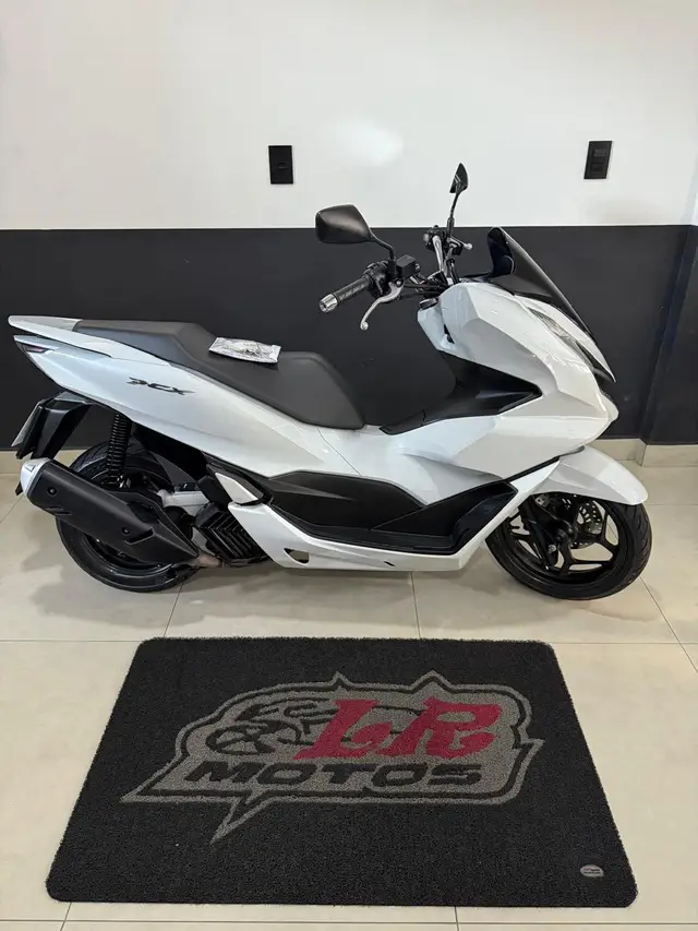 Moto Honda PCX 160 2025 CBS