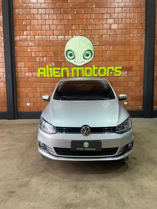 Carro Volkswagen Fox 2017 1.6 16v MSI Highline (Flex)