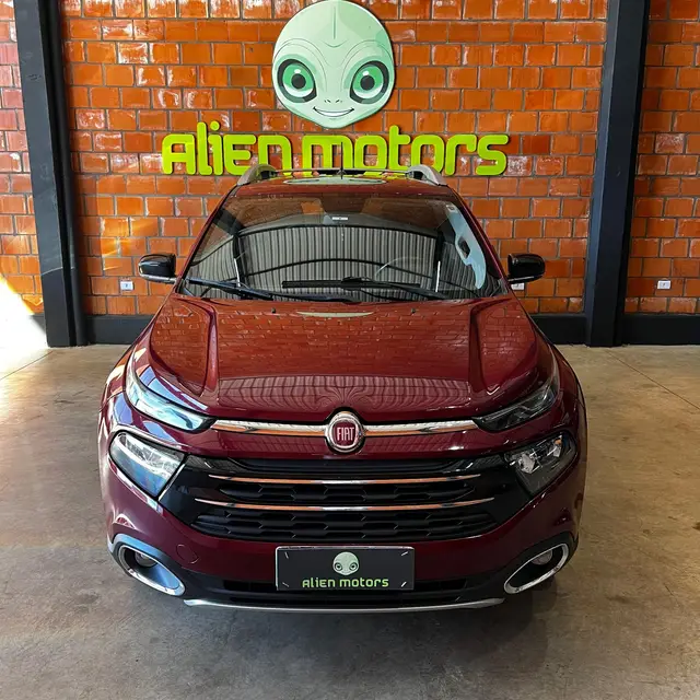 Carro Fiat Toro 2017 Volcano 2.0 diesel AT9 4x4