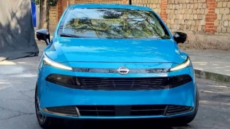 Novo Nissan Versa revela visual com inspiração no Kait antes do lançamento