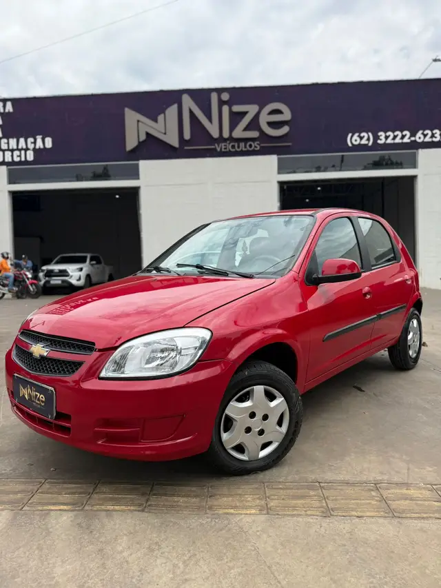 Carro Chevrolet Celta 2013 LT 1.0 (Flex)