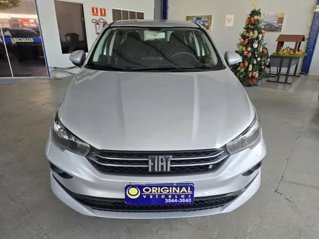 Carro Fiat Cronos 2024 Drive 1.3