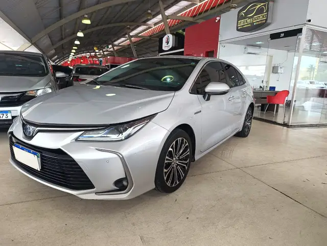 Carro Toyota Corolla 2022 Altis Premium Hybrid 1.8 (Flex) (Aut)