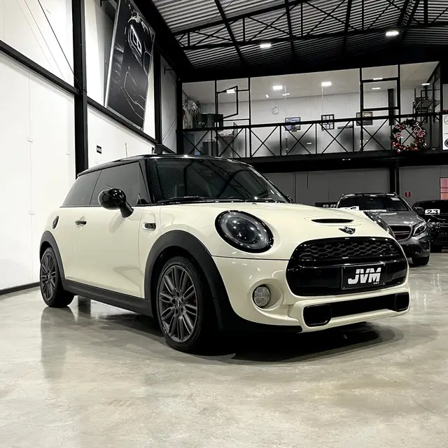 Carro MINI Cooper 2015 2.0 S Exclusive (Aut) 2p
