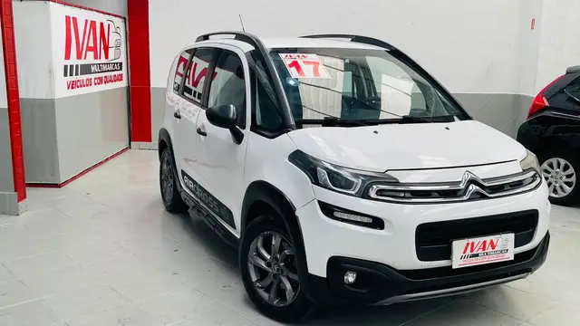 Carro Citroën Aircross 2017 1.6 16V Feel BVA (Flex)