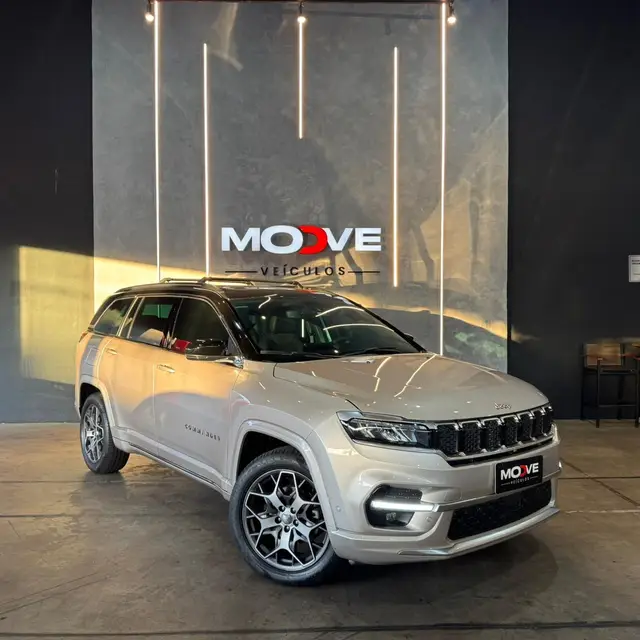 Carro Jeep Commander 2023 Overland 1.3 T270