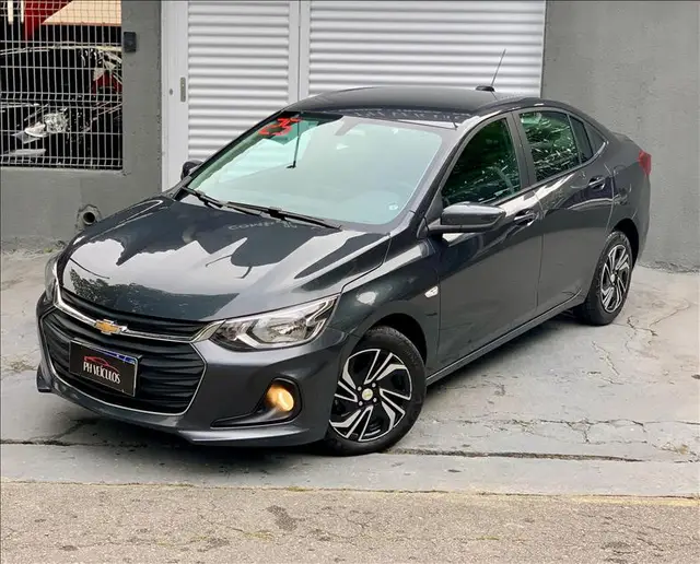 Carro Chevrolet Onix Plus 2025 LT 1.0