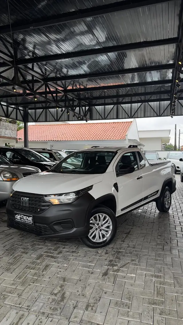 Carro Fiat Strada 2021 Endurance 1.4 CS (Flex)