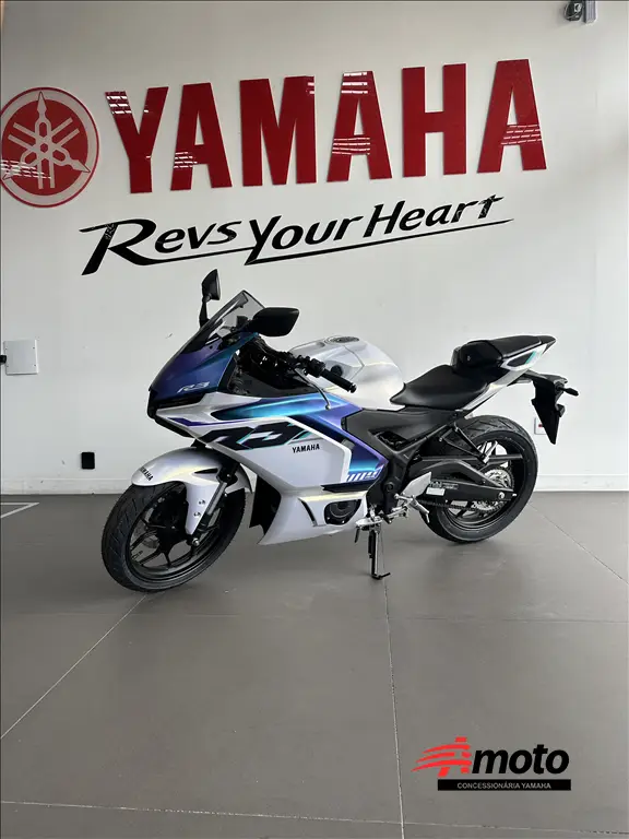 Moto Yamaha YZF R3 2026 Connected