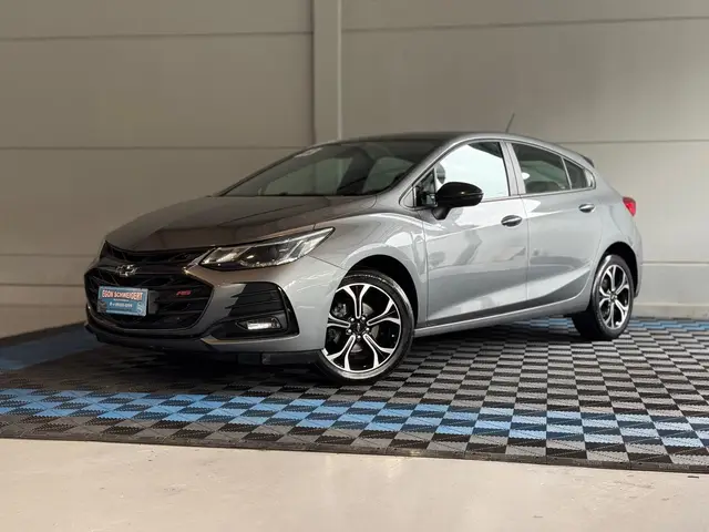 Carro Chevrolet Cruze Sport6 2023 RS 1.4 Turbo (Aut.)