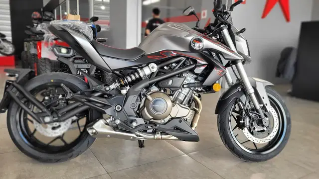 Moto Shineray SBM 400S 2026 ABS