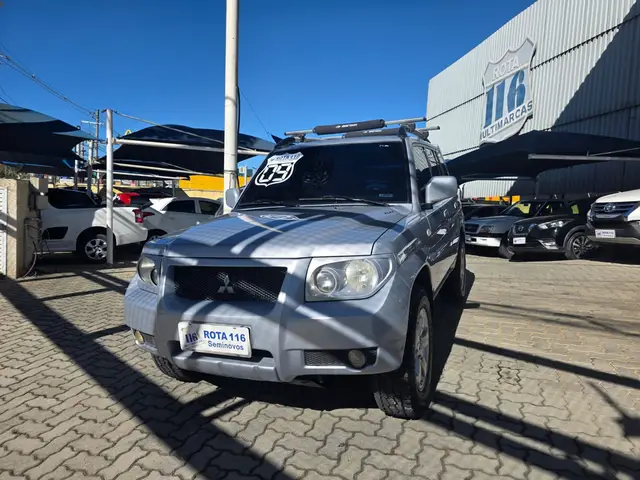 Carro Mitsubishi Pajero TR4 2009 2.0 16V 4x4 (Flex) (Aut)