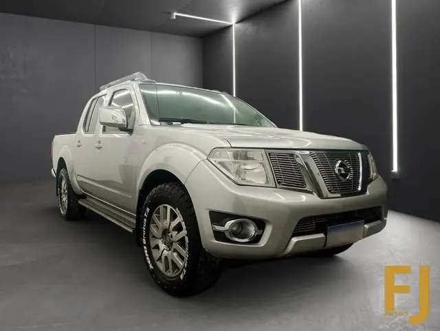Carro Nissan Frontier 2016 2.5 TD CD SL 4x4 (Aut)