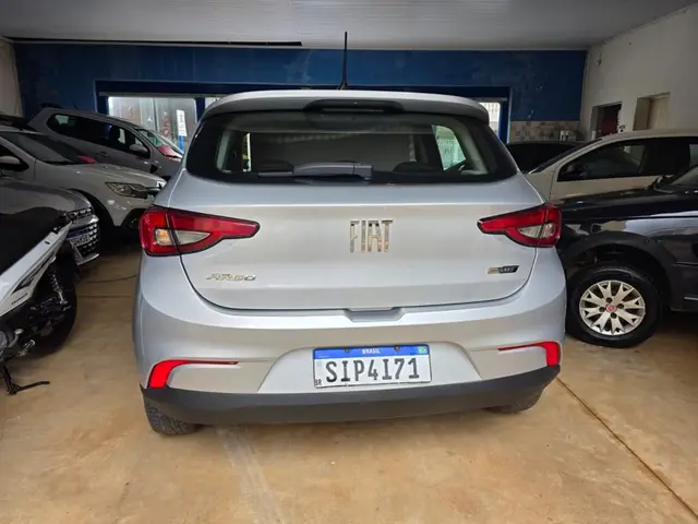 Carro Fiat Argo 2023 Drive 1.0 (Flex)