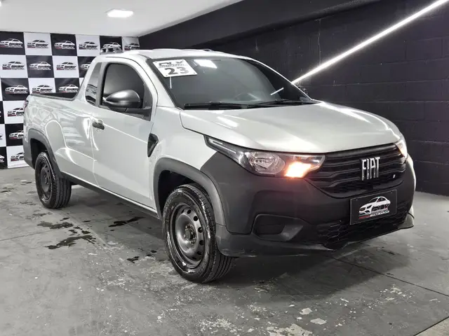 Carro Fiat Strada 2023 Endurance 1.4 Cabine Plus (Flex)