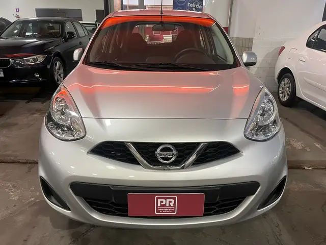 Carro Nissan March 2016 1.0 12V S (Flex)