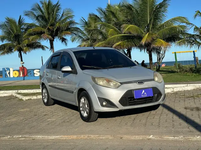 Carro Ford Fiesta Sedan 2013 Sed. 1.6 8V Flex 4p
