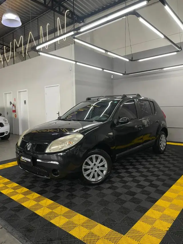 Carro Renault Sandero 2008 Privilège 1.6 8V Hi-Torque (flex)