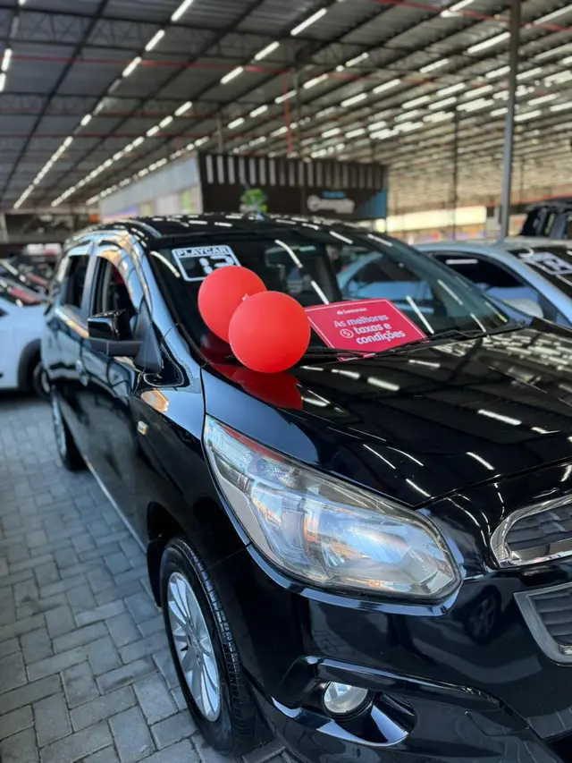 Carro Chevrolet Spin 2013 LT 5S 1.8 (Aut) (Flex)