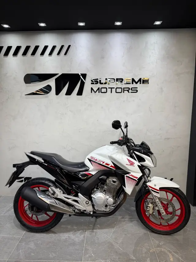 Moto Honda CB 250F Twister 2022 (CBS)