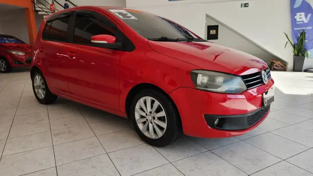 Carro Volkswagen Fox 2013 1.0 VHT (Flex) 4p