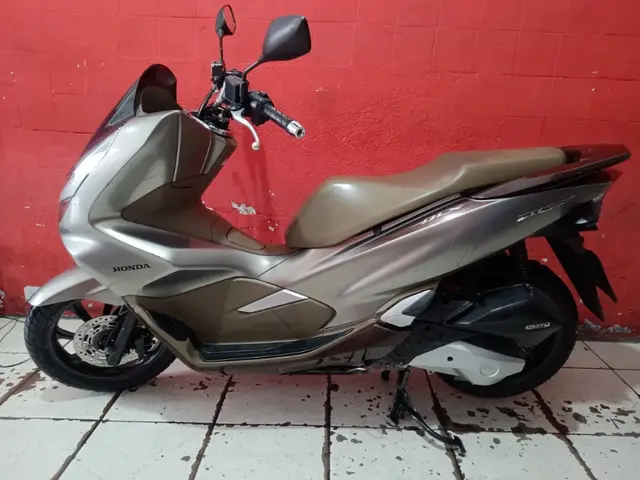 Moto Honda PCX 150 2022 DLX