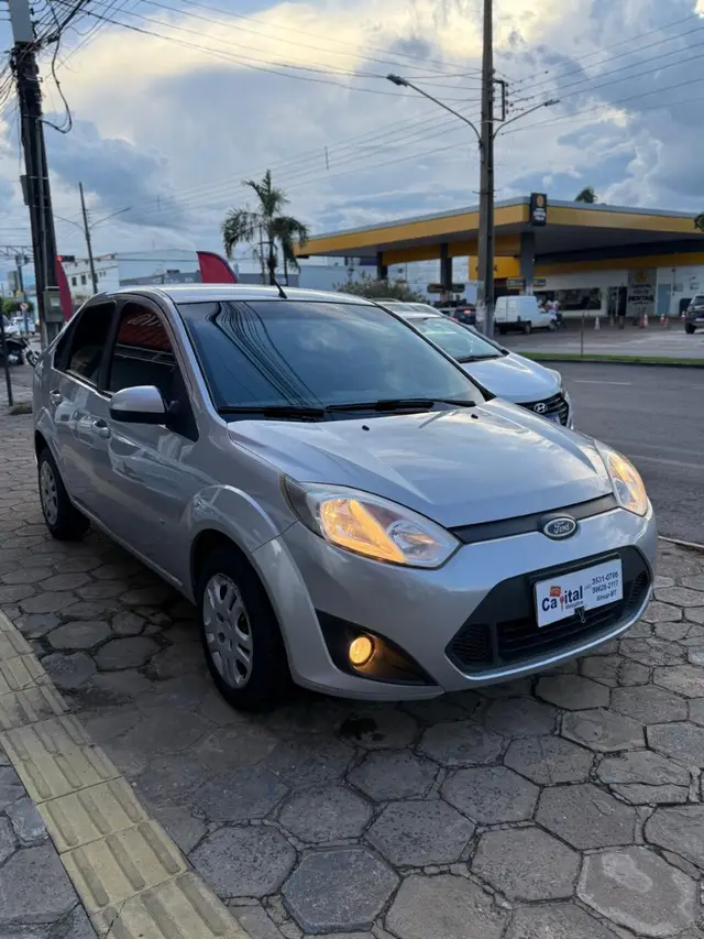 Carro Ford Focus Sedan 2014 S 1.6 16V TiVCT