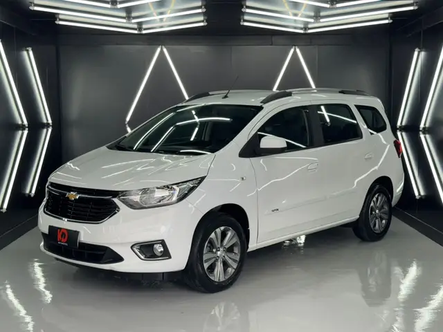 Carro Chevrolet Spin 2023 Premier 1.8 (Aut.)