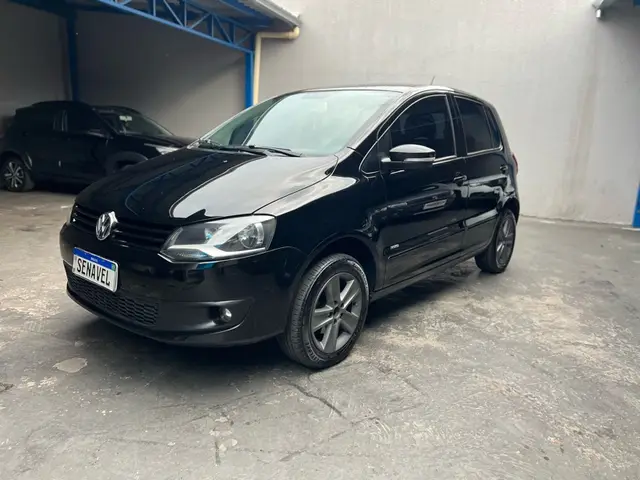 Carro Volkswagen Fox 2013 1.6 VHT (Flex)