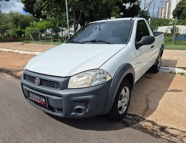 Carro Fiat Strada 2018 Hard Working 1.4 (Flex) (Cabine Simples)