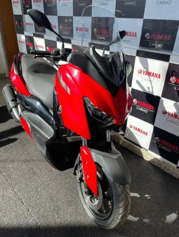 Moto Yamaha XMax 2023 ABS