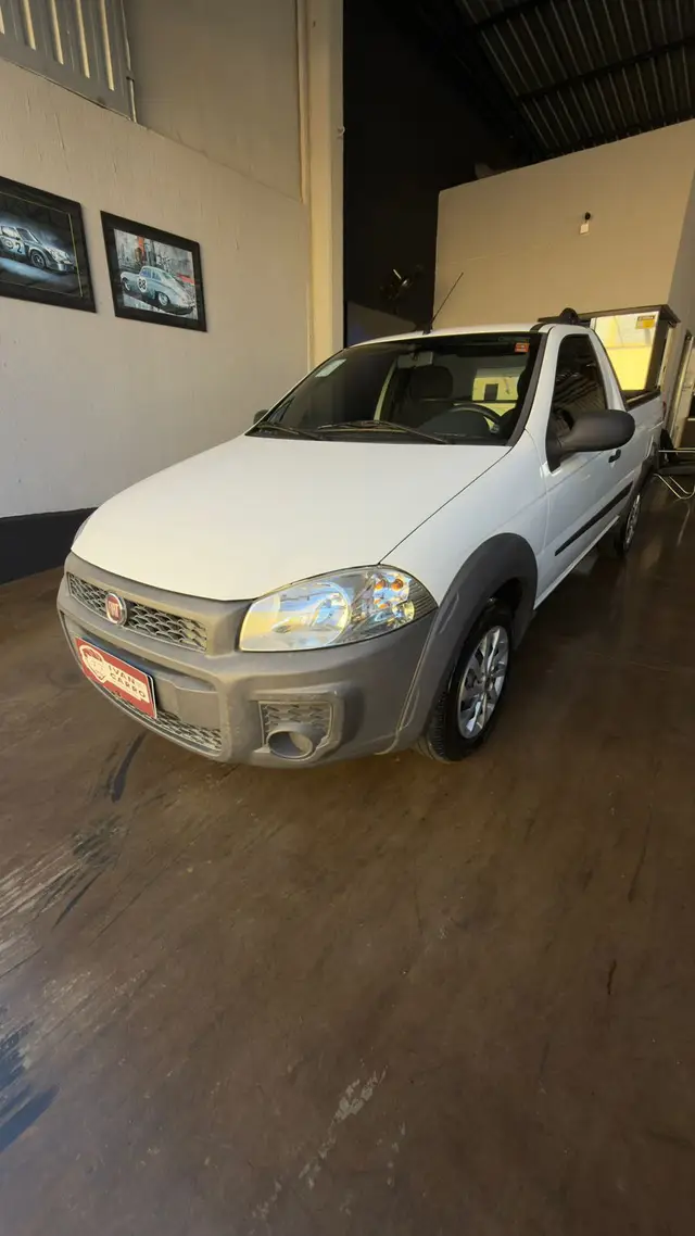 Carro Fiat Strada 2020 Hard Working 1.4 (Flex) (Cabine Simples)